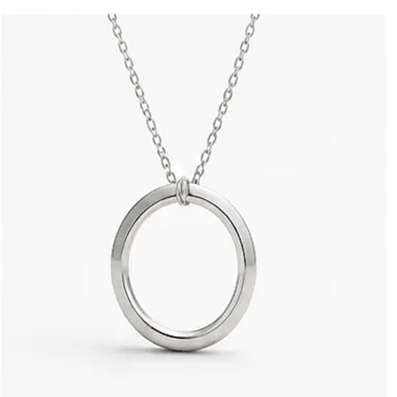 Circle pendant silver